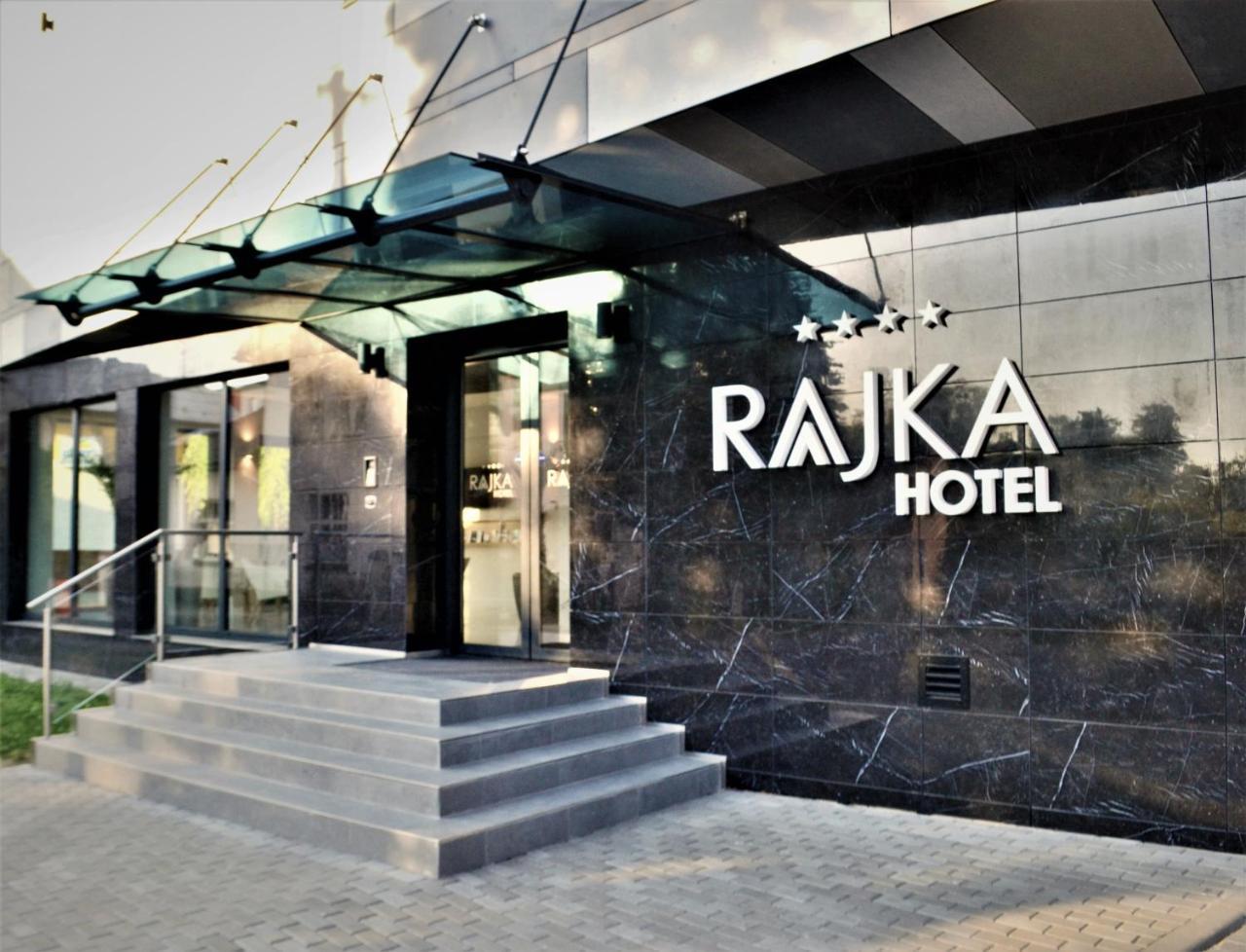 Hotel Rajka Valašské Meziříčí Exteriör bild